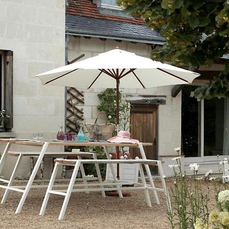 Une Maison, Un Jardin Berthenay Εξωτερικό φωτογραφία